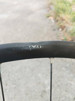 Par de ruedas Kinesis Crosslight CX Disc 700c