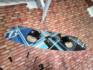Tabla North X-ride 136x40cm azul