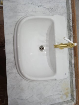 Encimera Mármol con Lavabo Encastrado