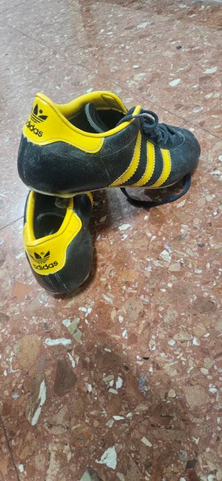 Botas de fútbol Adidas Valencia
