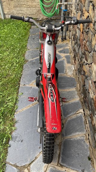Gas gas trial boy
