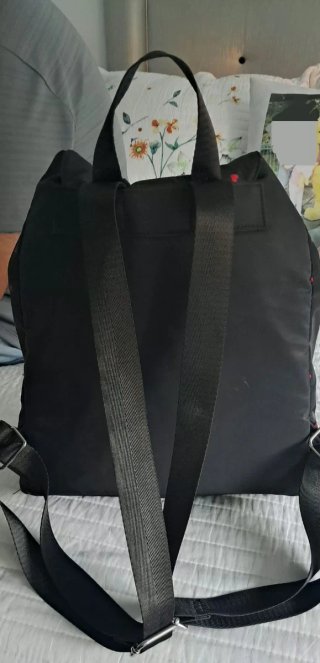 Mochila Hello Kitty Corazones Rojos