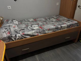 Cama individual con cajón