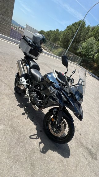 Benelli TRK 502 X 2023 azul oscuro/verde