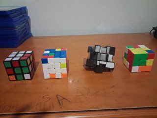 Lote de cubos de Rubik