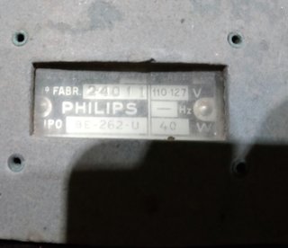 Radio de válvulas antigua Philips BE-262-U Años 50
