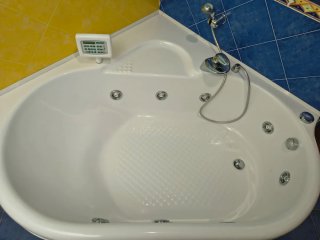 Vasca idromassaggio angolare Teuco