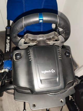 Playseat + Volante Logitech G29 e accessori