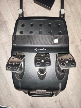 Playseat + Volante Logitech G29 e accessori