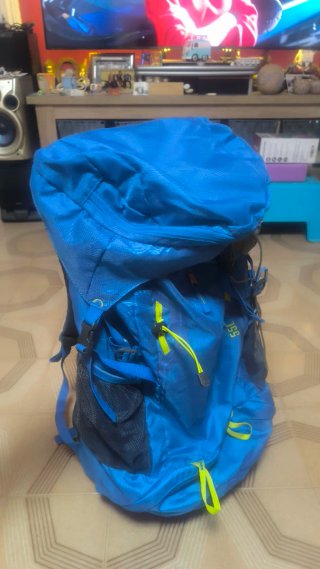 Mochila de travesía 55L azul