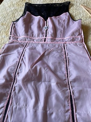 Vestido Adolfo Domínguez Negro y Rosa el forro