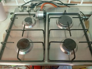 Cocina de gas 4 fuegos