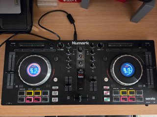Numark Mixtrack Platinum - Consolle DJ