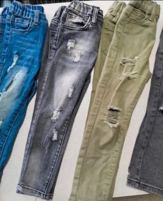 Lote 5 Pantalones Vaqueros Rotos Talla 4 Años