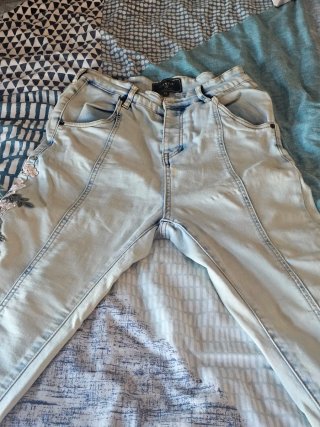Pantalón vaquero Siksilk con flores hombre XS