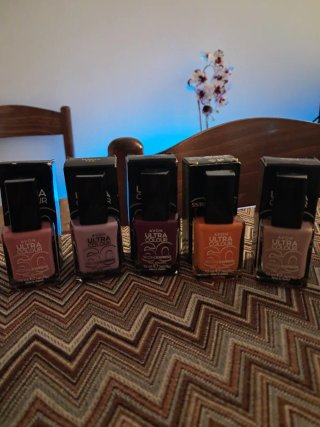 Set 5 Smalti Avon Ultra Colour