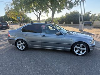 BMW Serie 3 e46. 320I. 250.000 km. Gris.Etiqueta B