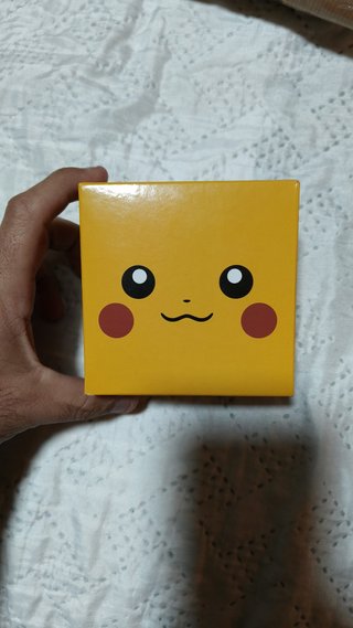 Game Boy Advance SP Pikachu Edición Limitada