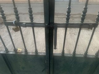 Portón Hierro Forjado Clásico