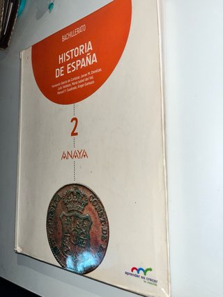 Historia de España. 2º bachillerato. Per le Scu...