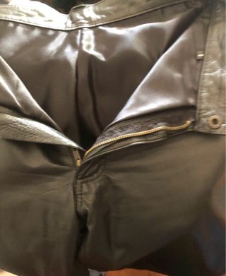 Pantalón de cuero argentino negro
