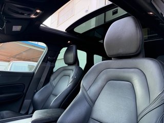 Volvo XC60 T8 390cv Rdesing techo solar AWD