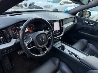 Volvo XC60 T8 390cv Rdesing techo solar AWD