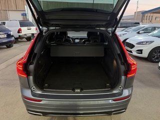 Volvo XC60 T8 390cv Rdesing techo solar AWD