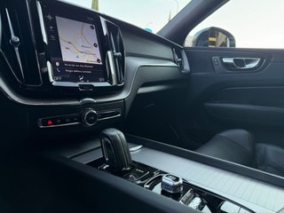 Volvo XC60 T8 390cv Rdesing techo solar AWD