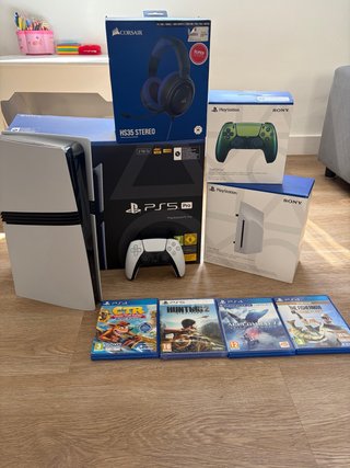Consola PS5 Pro + Mando Verde + Auriculares