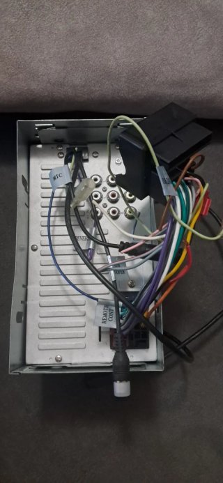 Pantalla Táctil Kenwood 6.8 DMX