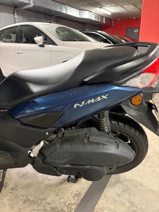 Yamaha NMAX 2023 - 5500 km
