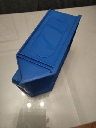 Cajones azules de plástico,tengo 40 GABETAS.