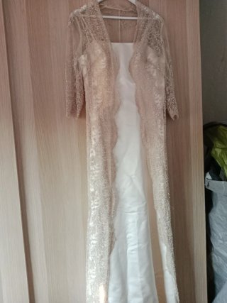 Traje de Novia Abrigo Encaje y Pedrería