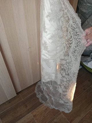 Traje de Novia Abrigo Encaje y Pedrería