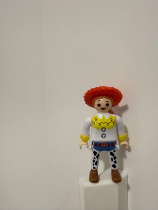 Figura Jessie Huevos Kinder Disney