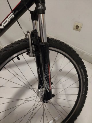 Bicicleta cuadro marca Conor Aluminio, Ruedas 26