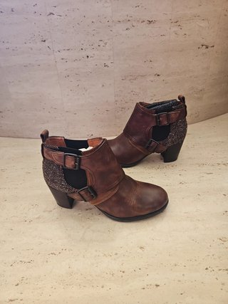 Botines Hispanitas