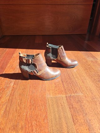 Botines Hispanitas