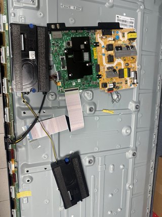 Televisor Samsung UE55MU6675U