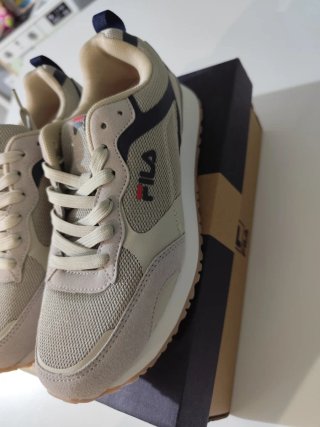 Zapatillas Fila Hombre Beige y Azul