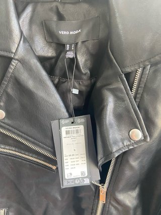 Chaqueta Vero Moda Negra