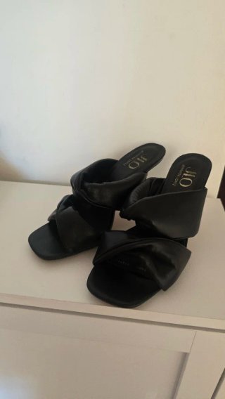 Zapatos JLO Tacón Negro US 7 / MX 24 / EU 37,5-38