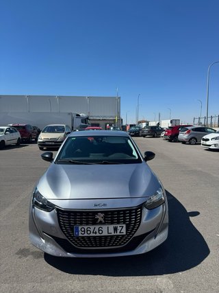 Peugeot 208 2022