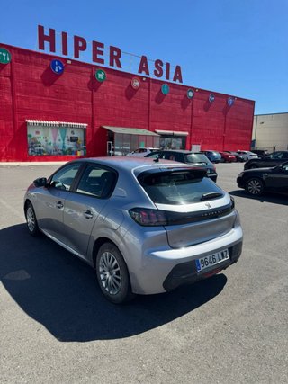 Peugeot 208 2022