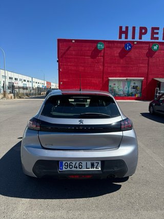 Peugeot 208 2022