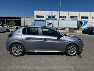 Peugeot 208 2022