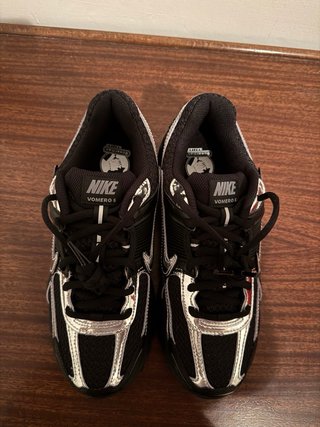 Nike Zoom Vomero 5 Chrome