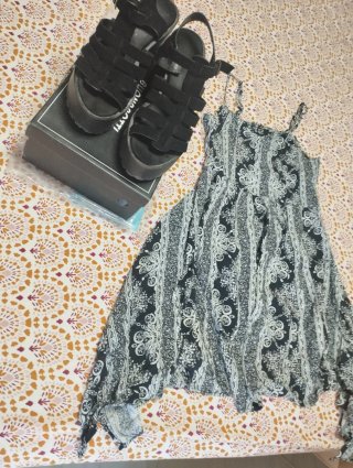 Conjunto Vestido Verano y Sandalias BUONOGOTTI