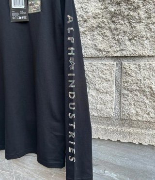 Camiseta Manga Larga Alpha Industries Negra Algodó